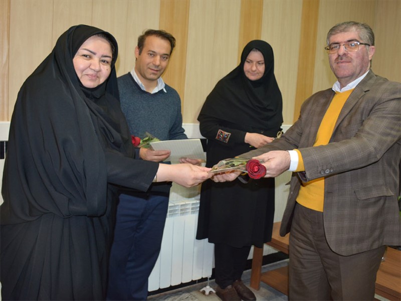 تجلیل از کارمندان حسابداری
