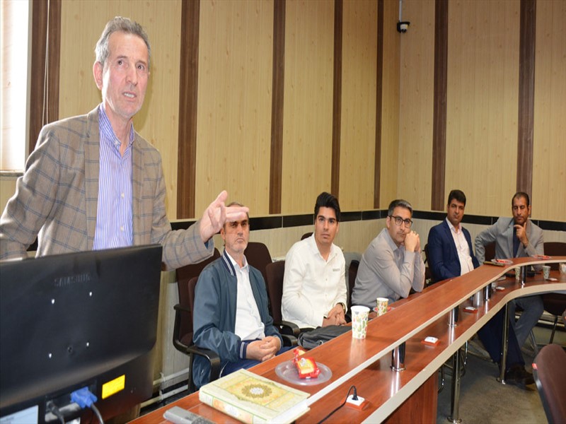 نشست تخصصی نخست سود